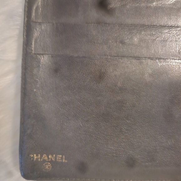 AUTHENTIC CHANEL KISSLOCK WALLET/WOC - Picture 4 of 6
